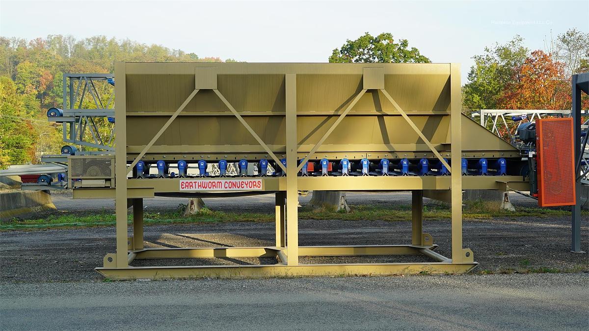 Used 2025 EARTHWORM CONVEYORS 8X16