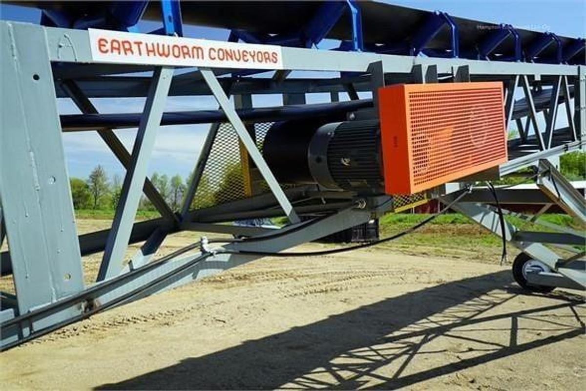 Used 2025 EARTHWORM CONVEYORS 36X100