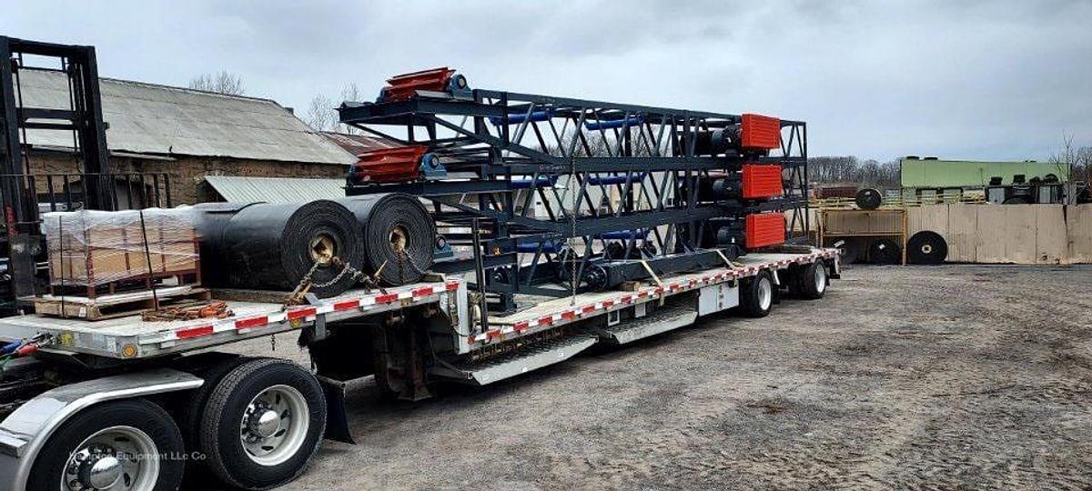 2025 EARTHWORM CONVEYORS 3X80