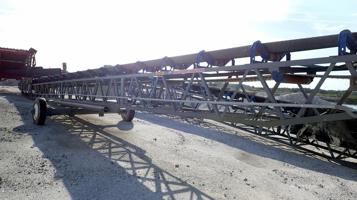 Used 2024 EARTHWORM CONVEYORS 30X80