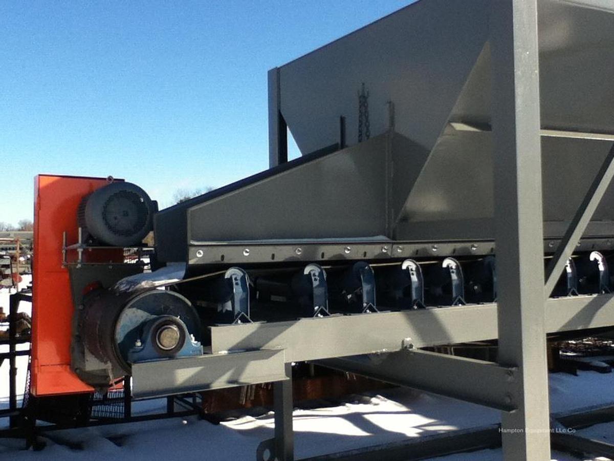 2025 EARTHWORM CONVEYORS 8X14