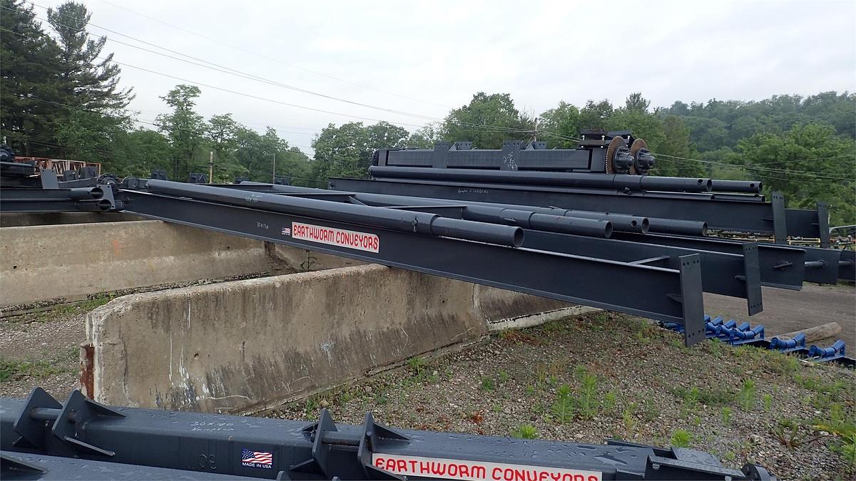 2026 EARTHWORM CONVEYORS 30X100