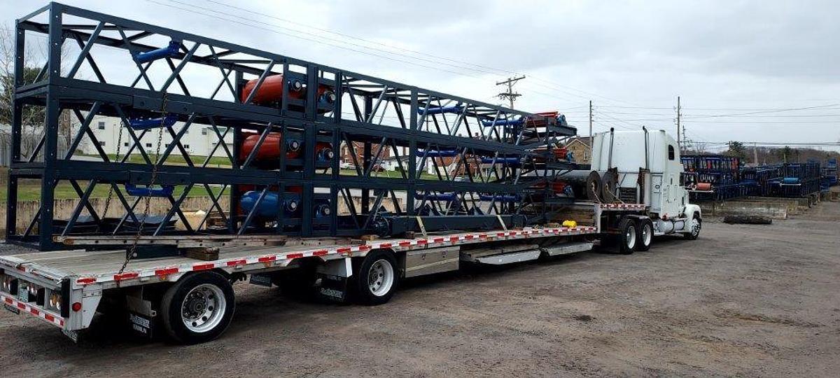 2025 EARTHWORM CONVEYORS 3X80