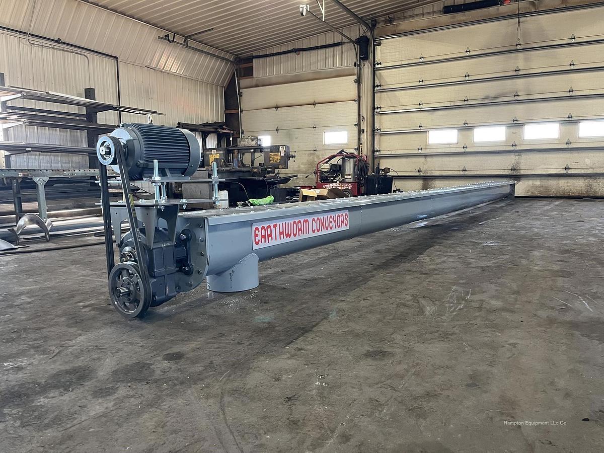 2025 EARTHWORM CONVEYORS 36X110