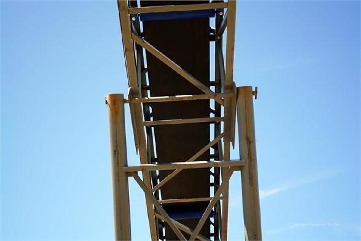 Used 2025 EARTHWORM CONVEYORS 30X80