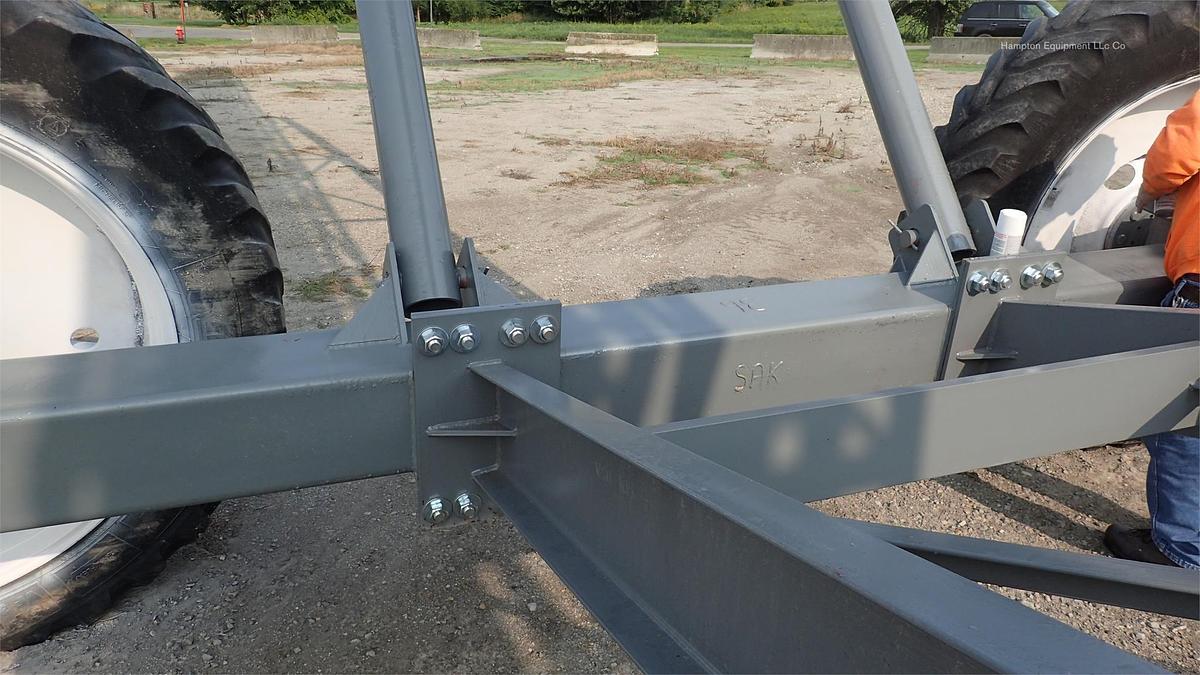 2025 EARTHWORM CONVEYORS 36X100