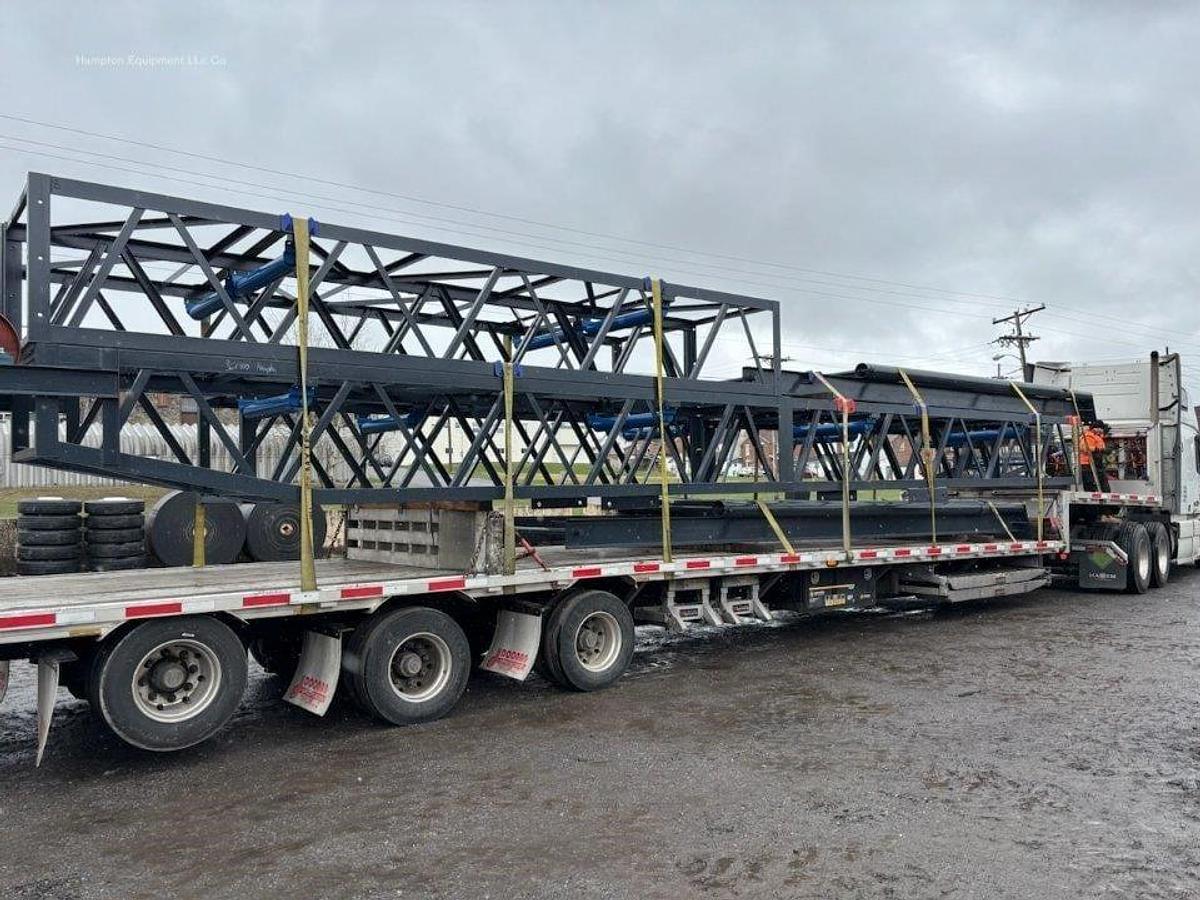 2025 EARTHWORM CONVEYORS 3X100