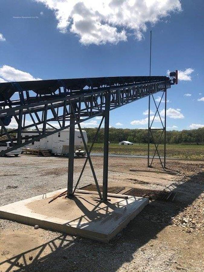 2026 EARTHWORM CONVEYORS 48X100