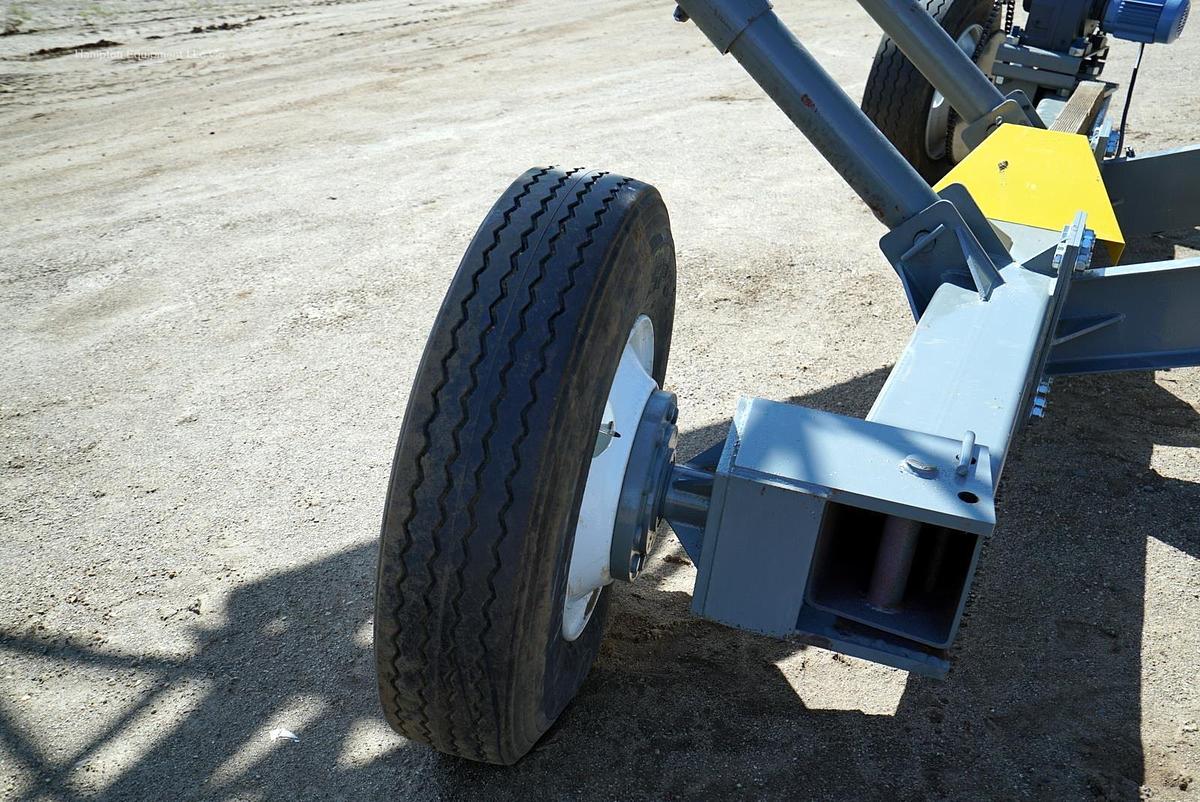 Used 2025 EARTHWORM CONVEYORS 18X40