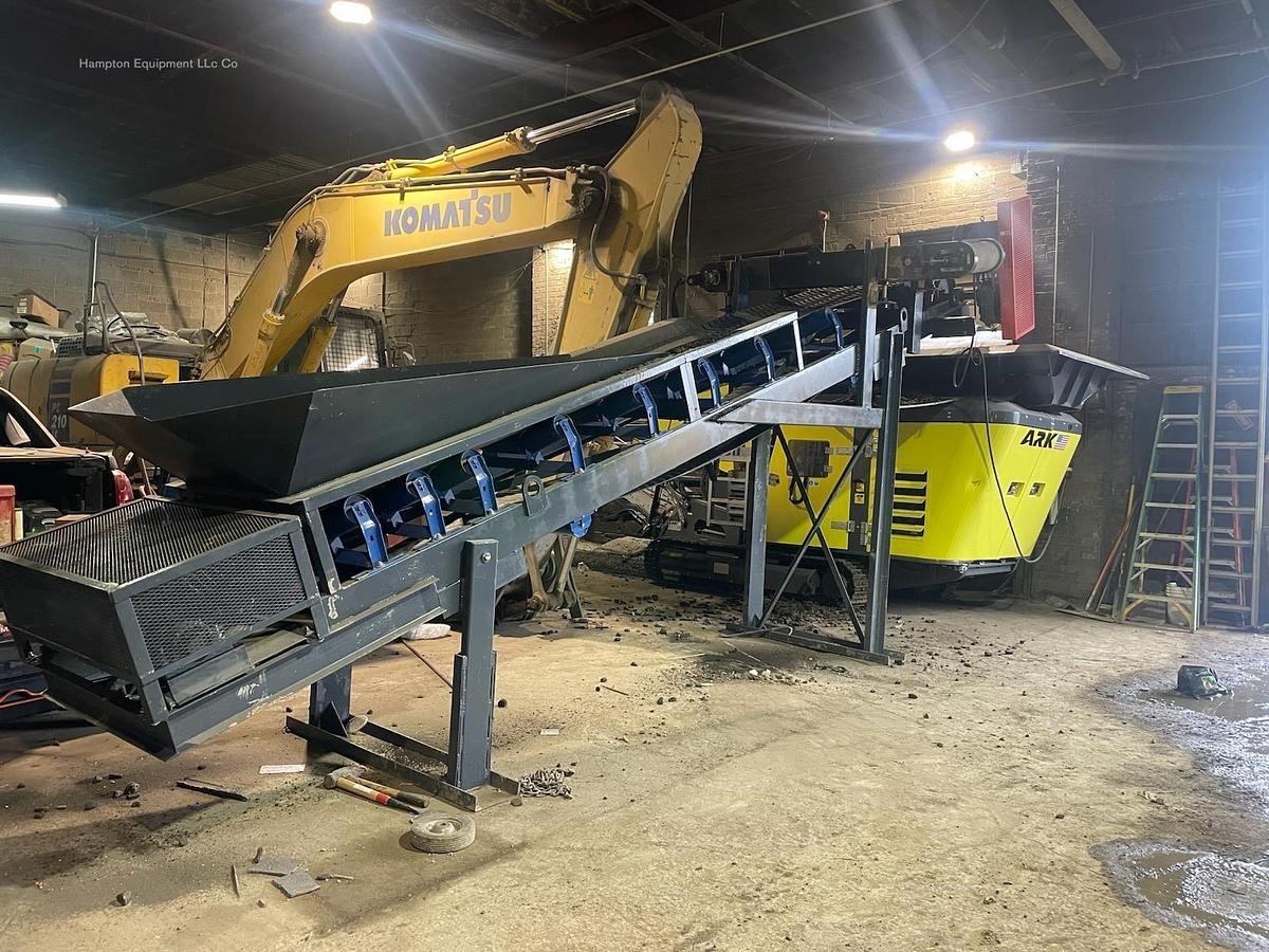 Used 2025 EARTHWORM CONVEYORS 30X20