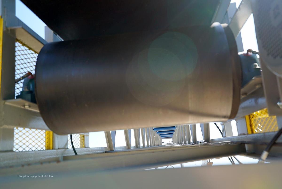 2025 EARTHWORM CONVEYORS 36X110