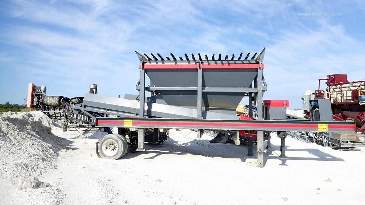 Used 2024 EARTHWORM CONVEYORS 30X80