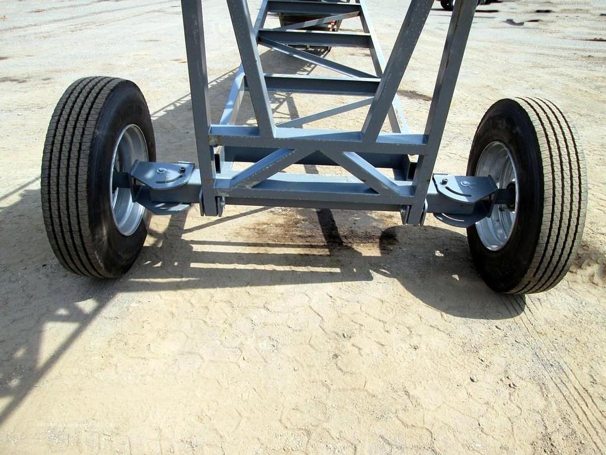 Used 2026 EARTHWORM CONVEYORS 30X50