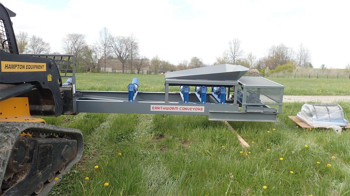 2025 EARTHWORM CONVEYORS 24X20