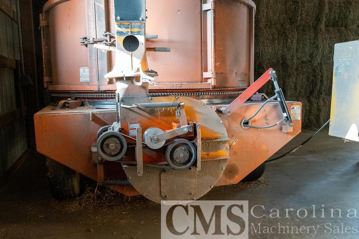 Used Premier Tech EM600 Bagger with Haybuster Grinder