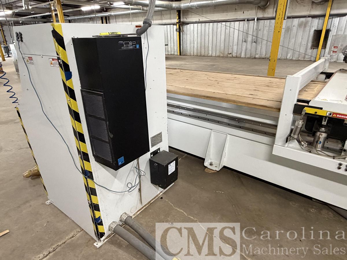 Used 2018 Thermwood FrameBuilder 53 CNC Router with Roller Hold Down