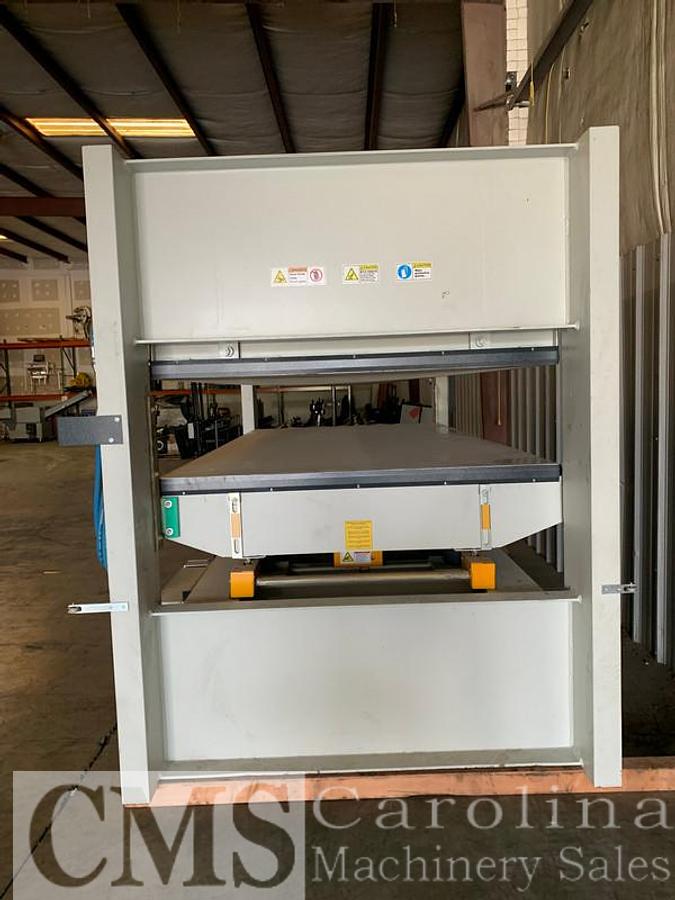 Used 2024 Italpresse XL/ 8  Hot Press