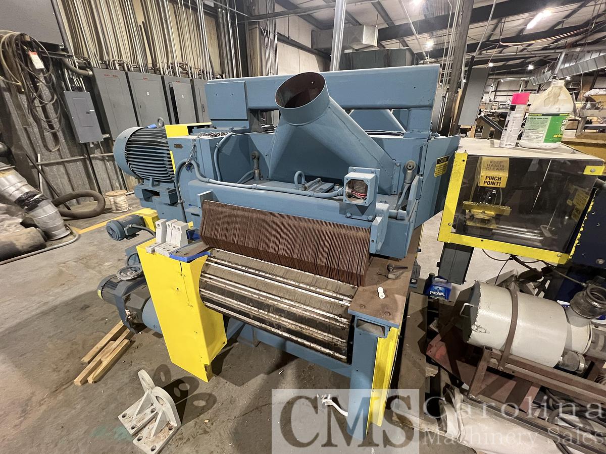 Used Newman Whitney KF-24 Gang Rip Saw