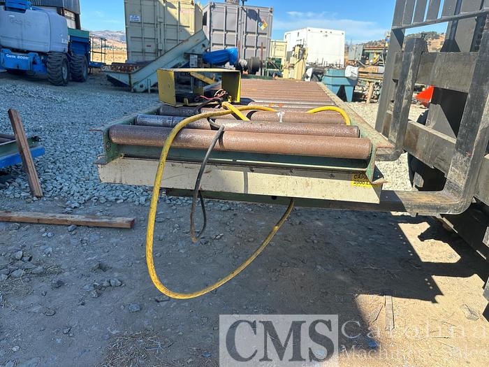 Used Unknown 2000 lb Scissor Lift