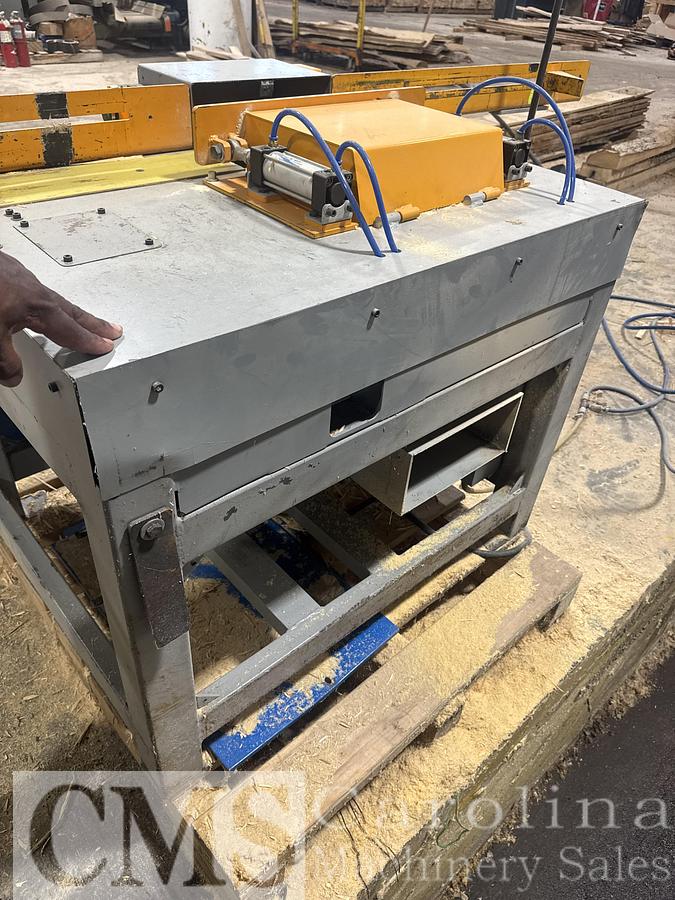 Used LPS Pallet Notcher