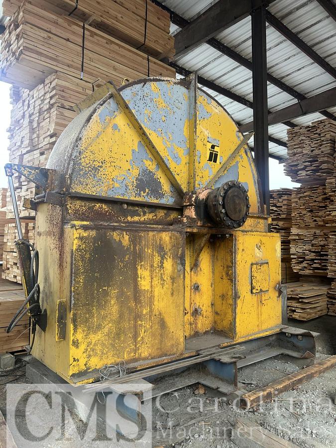 Used Fulghum 112" 10-Knife Chipper