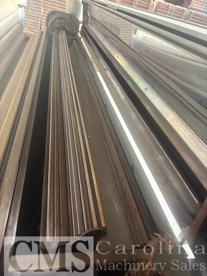 Used Cefla 3 Lamp UV