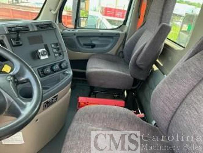 Used Cascadia Day Cab