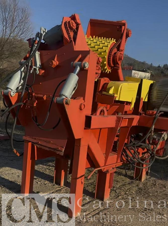 Used 2000 Morbark 640 Debarker