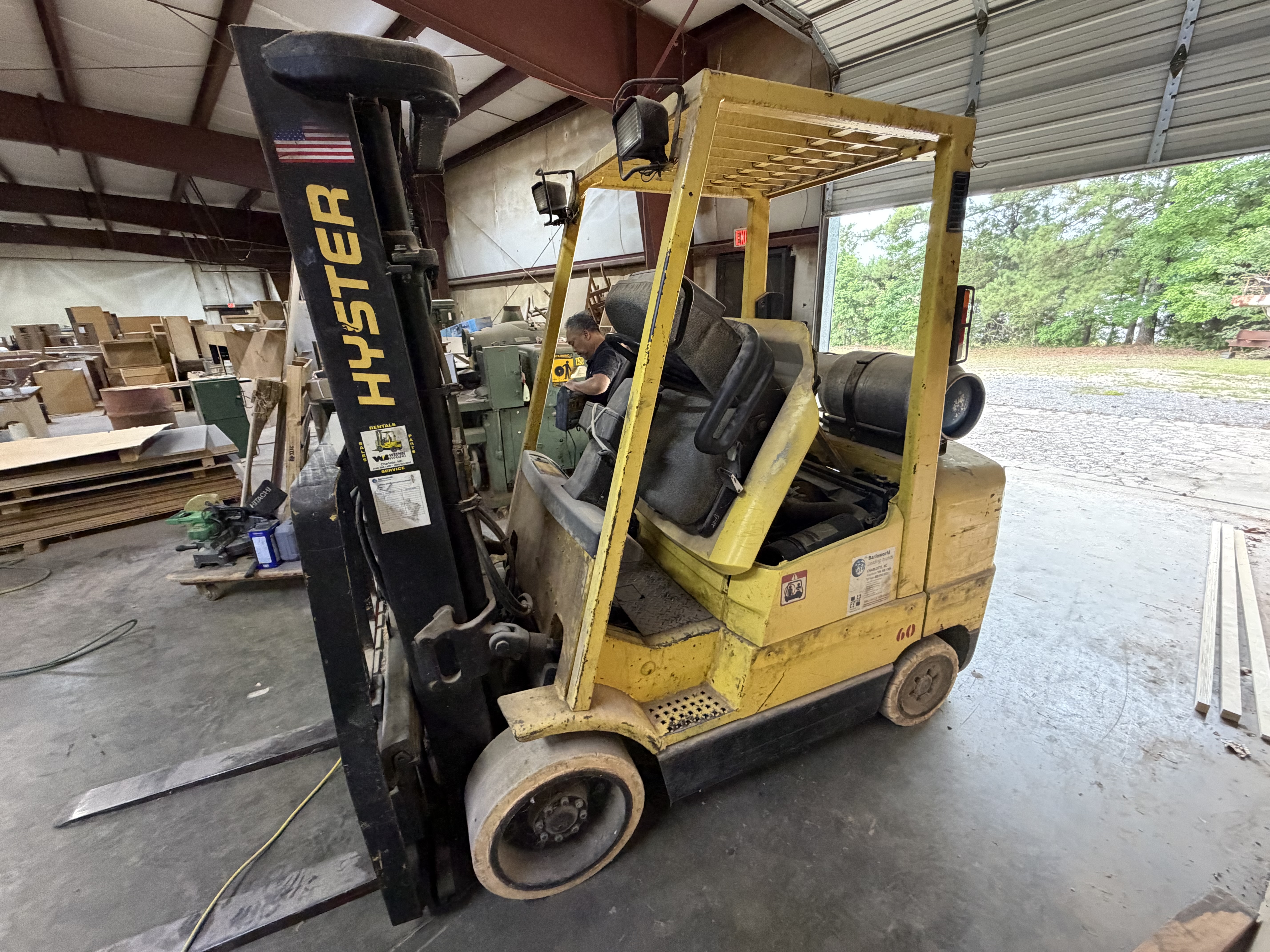 Used Hyster S60XM 6,000 Lbs Forklift