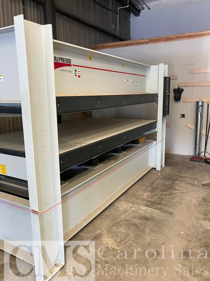 Used 2024 Italpresse XL/ 8  Hot Press
