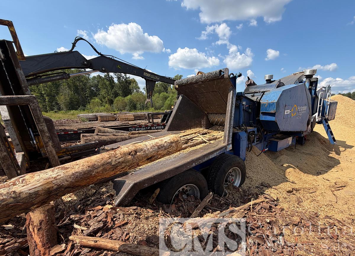 Used 2010 Peterson Model 4300 Portable Drum Chipper