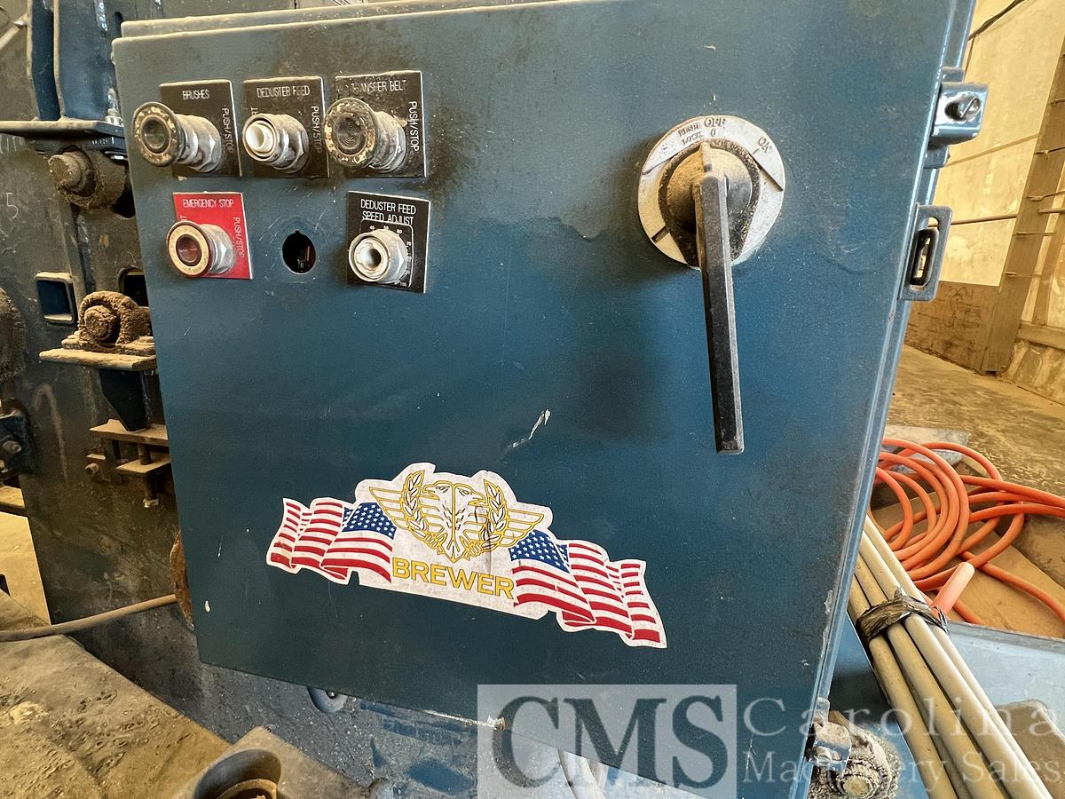 Used Brewer Side Winder Feed Thru Deduster with Unscrambler