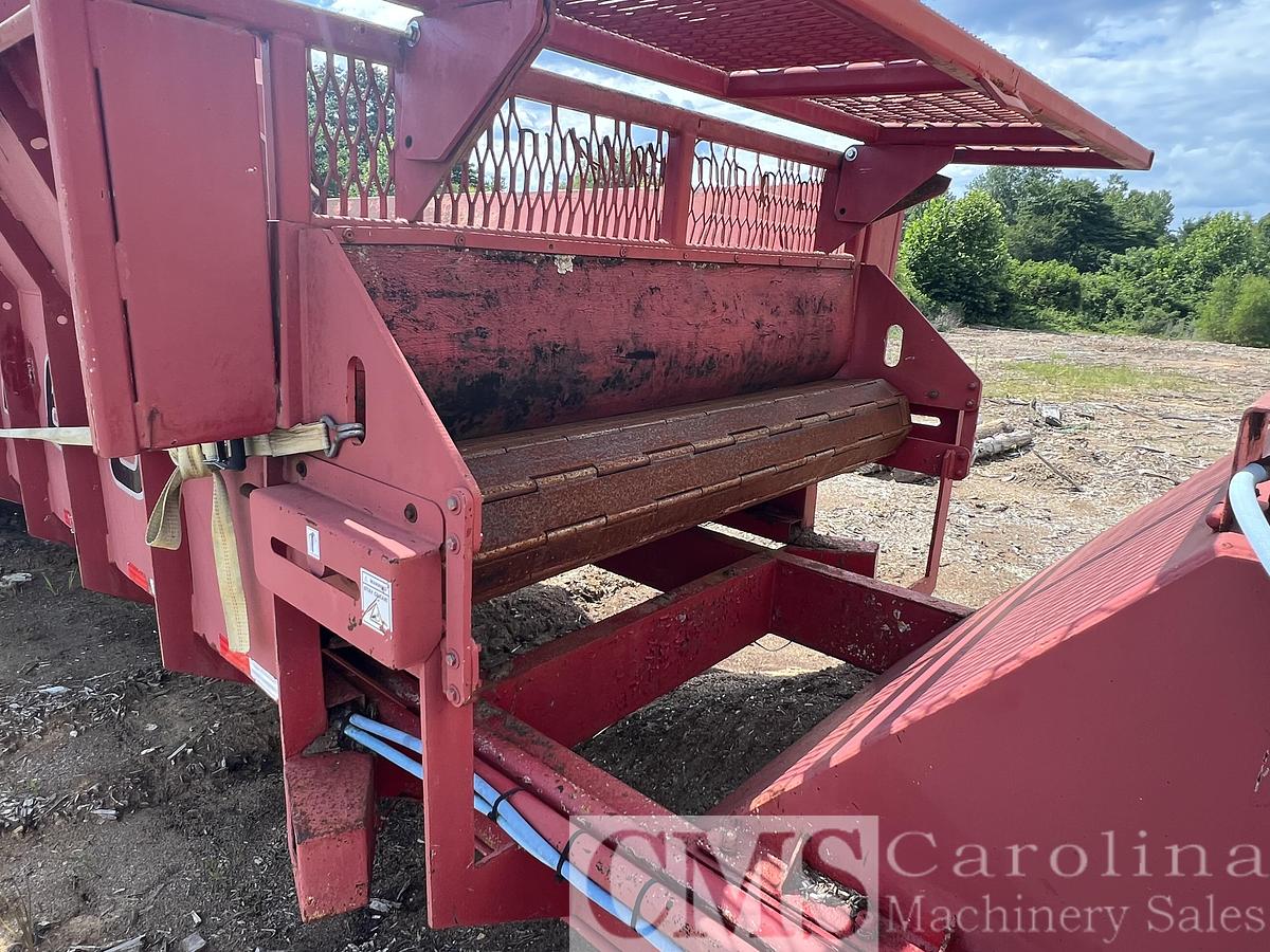 Used 2003 Rotochopper MC266 Horizontal Grinder