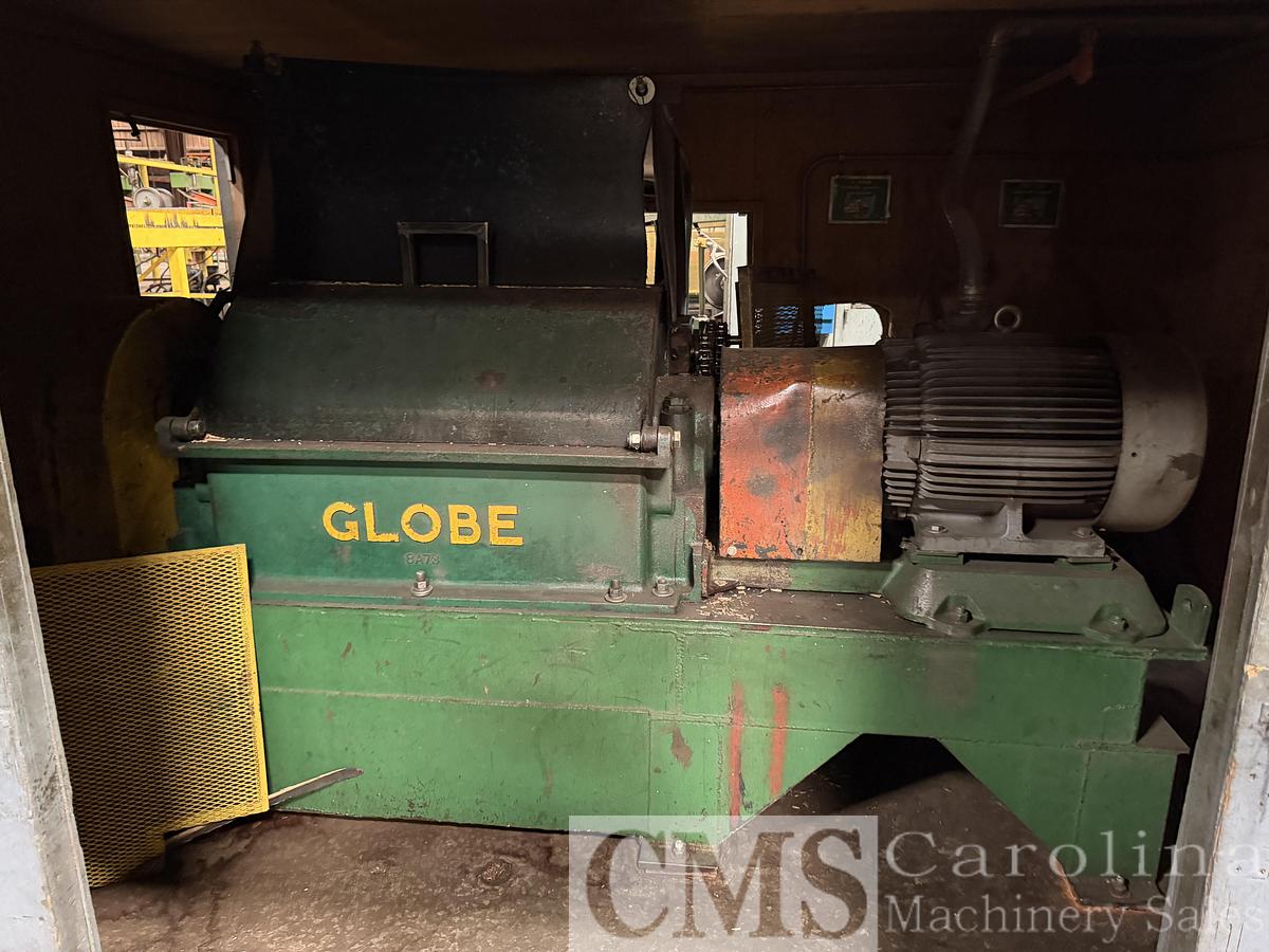 Used Globe Horizontal Re-Chip Hog