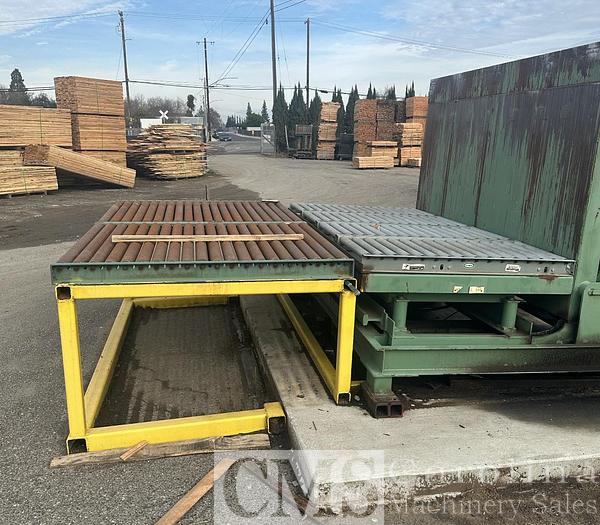 Used Newman KM16 Trim Saw with Producto Splitter