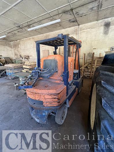 Used Toyota 2500 Lbs Forklift