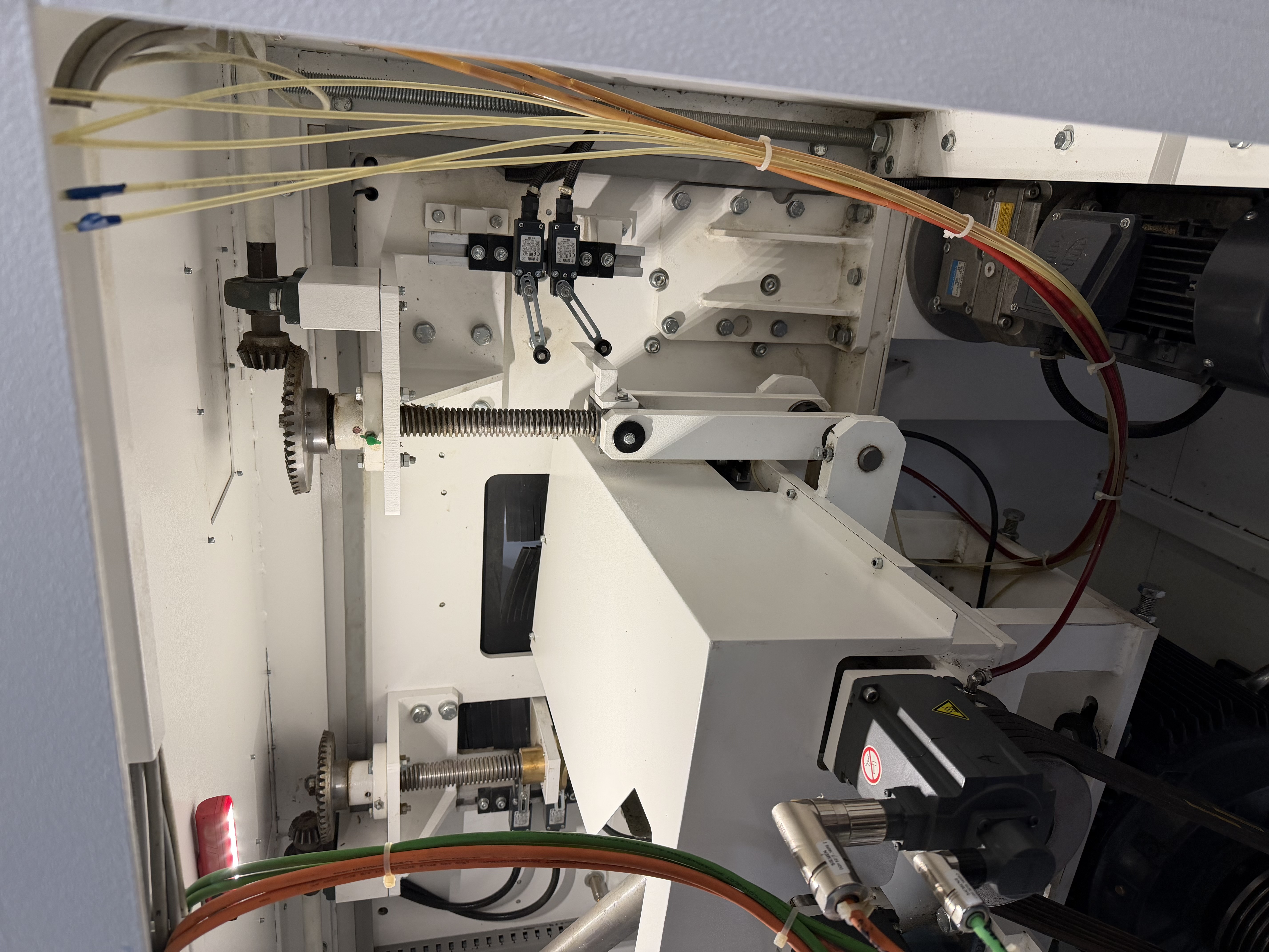 Used 2022 CML E 350 2R Ripsaw