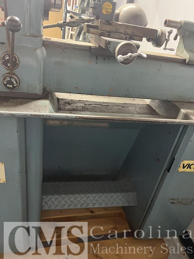 Used Victor 616 CNC Lathe