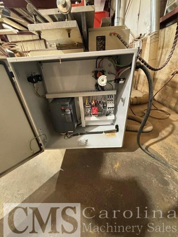 Used 2022 Unique 250GT2-XS Door Machine