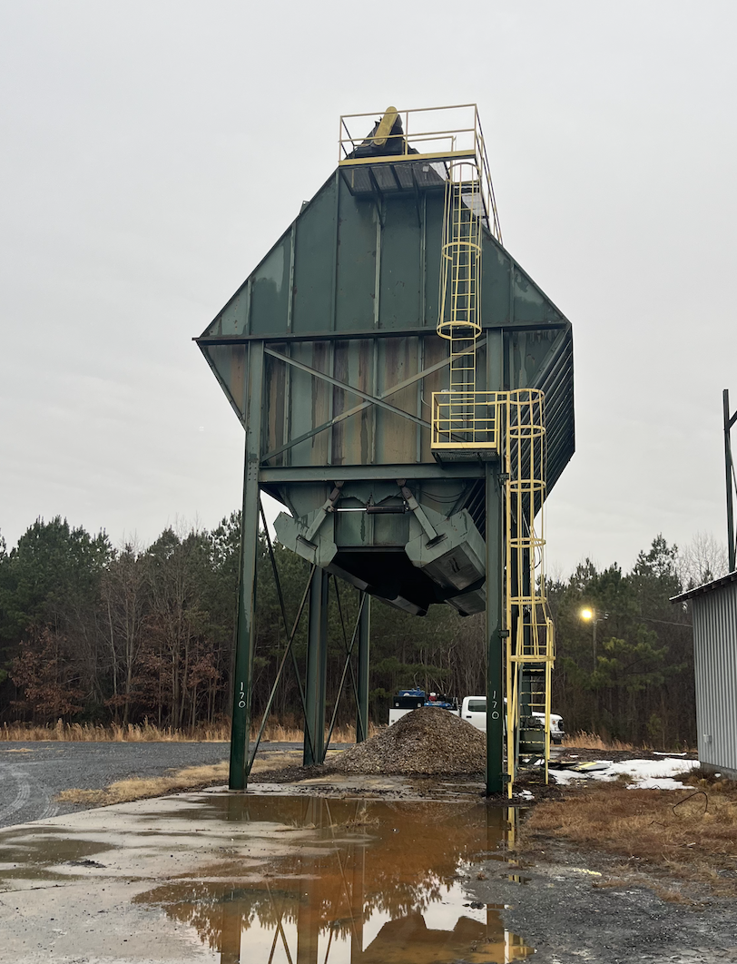 Used Peerless 60 Unit Chip Bin