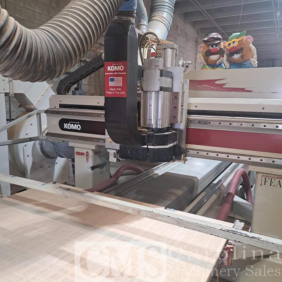 Used 2007 Komo VR512 CNC Router CNC Router