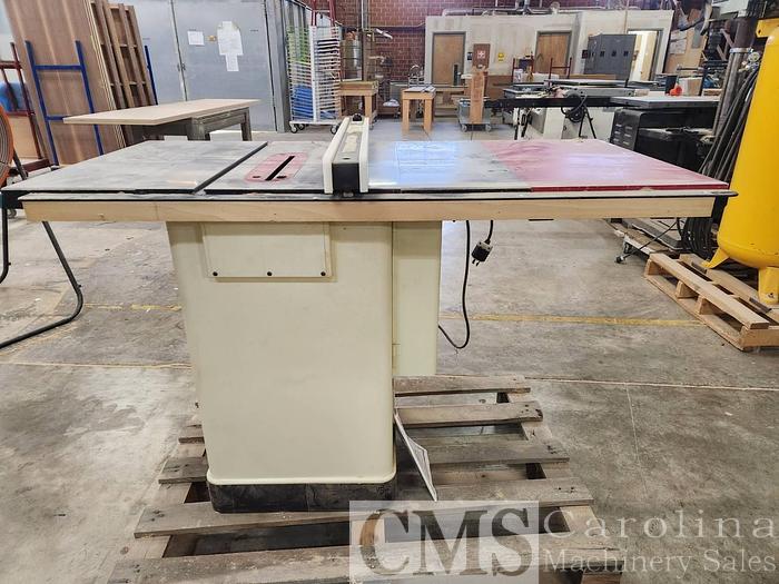 Used Shop Fox W 1824 Table Saw