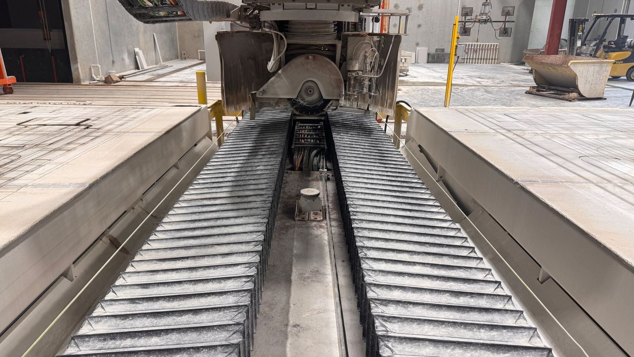 Used 2024 Park Industries Javelin Dual Table CNC SawJet