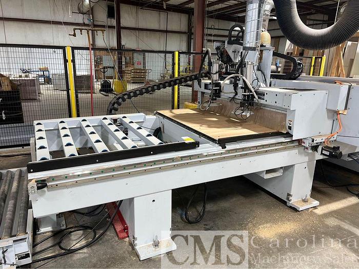 Used 2017 Homag Vantech 512 CNC Router with Infeed/Outfeed