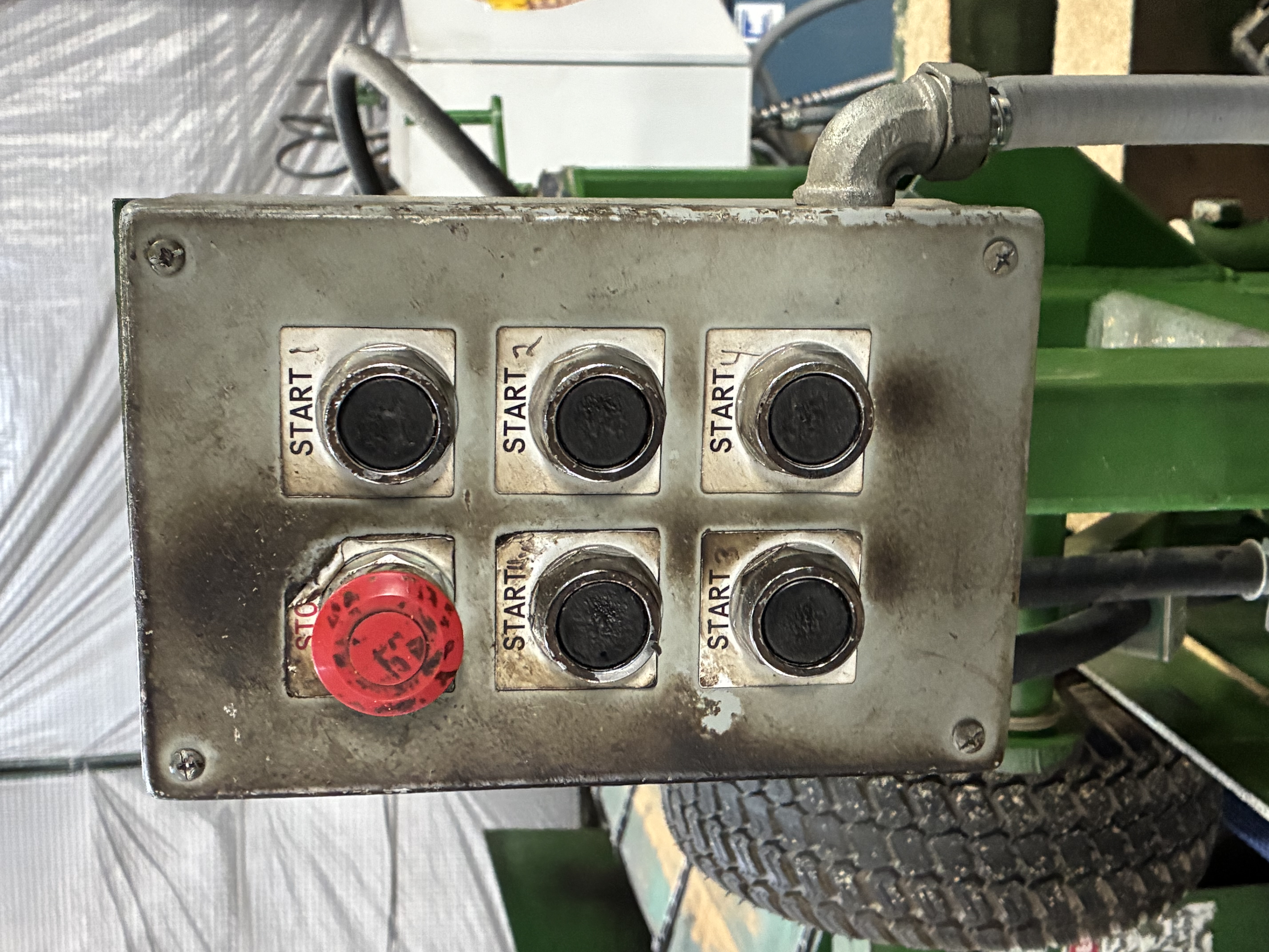 Used Morgan  4-Head Resaw with Run Around System