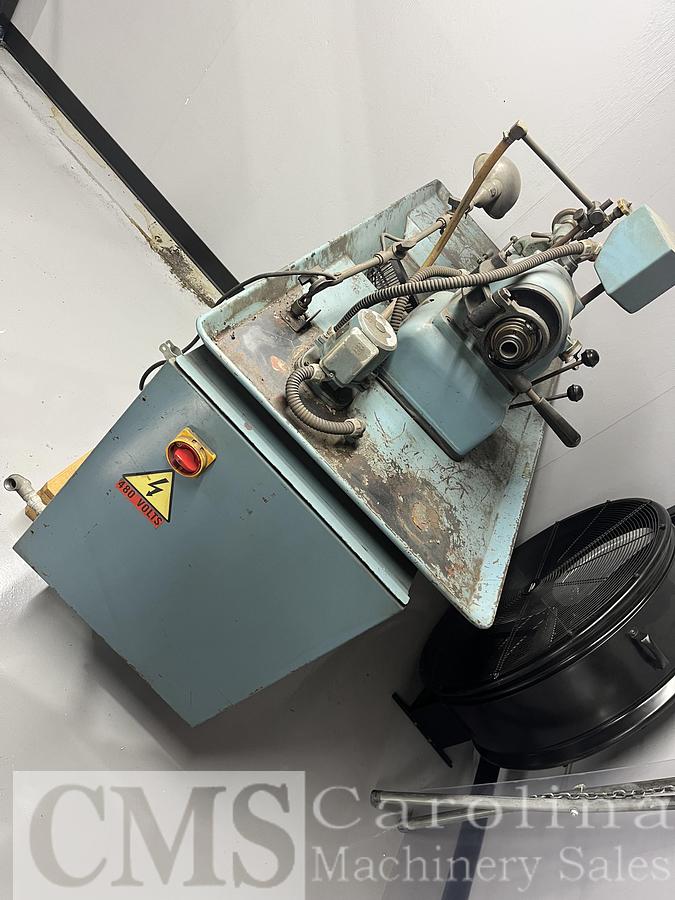 Used Victor 616 CNC Lathe