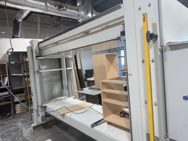 Used 2017 SCM Action FL Automatic Case Clamp