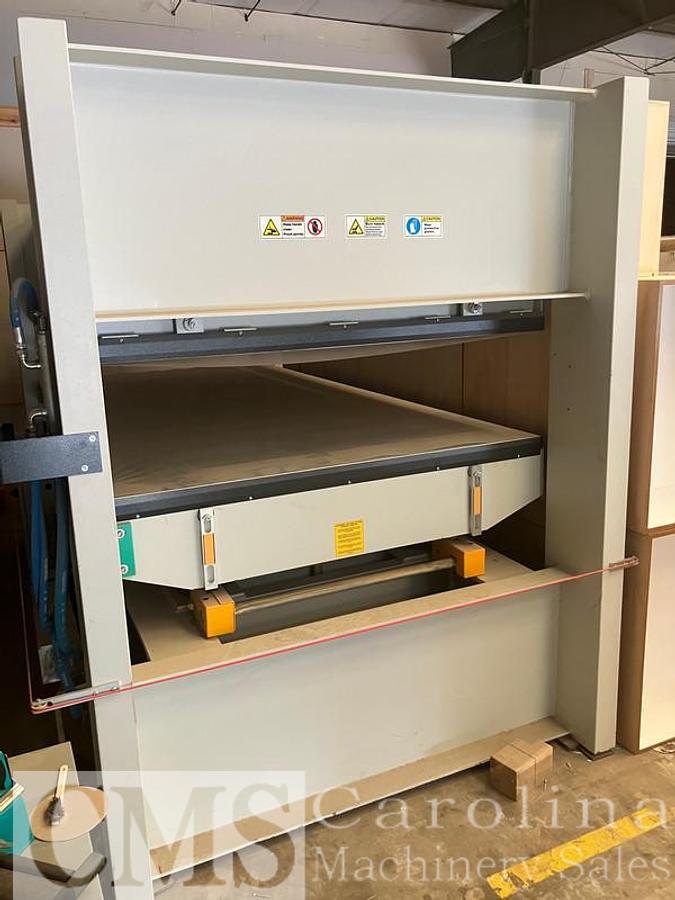 Used 2024 Italpresse XL/ 8  Hot Press