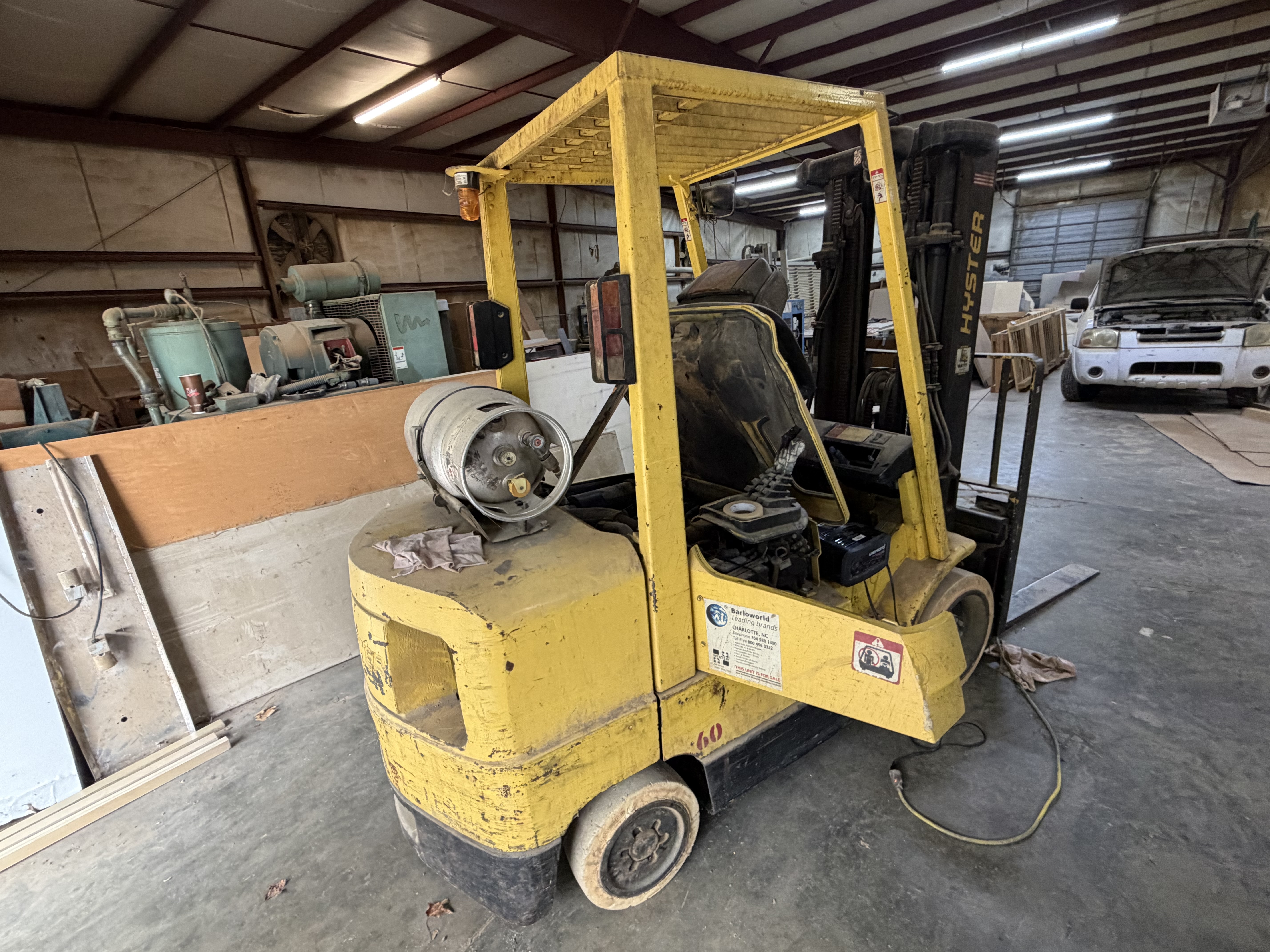 Used Hyster S60XM 6,000 Lbs Forklift