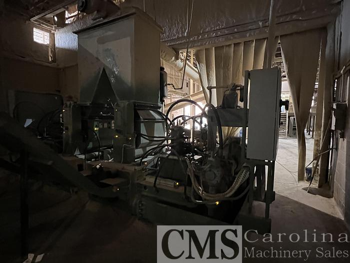 Used RUF Model 1100 Briqutte Press